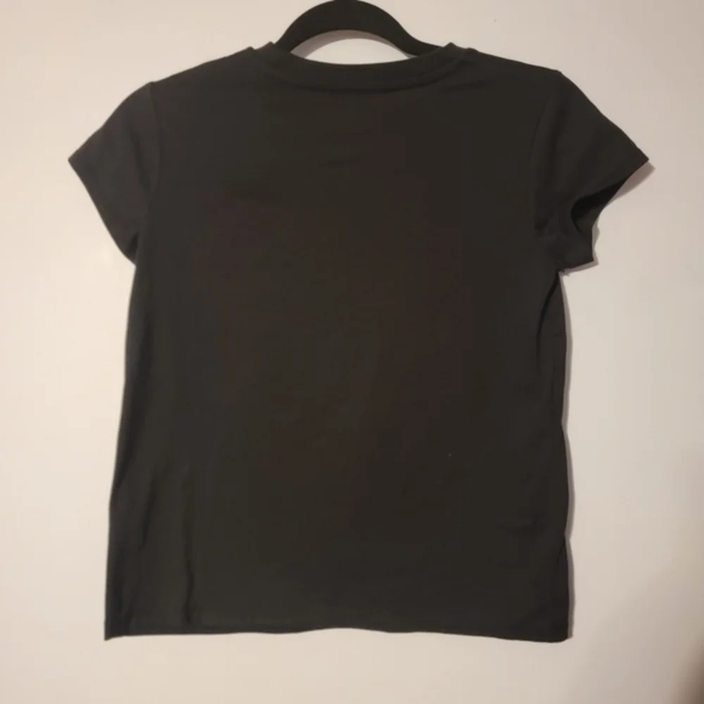 💚Champion “Just Shine”‎ Reflecting Black Short Sleeve Tee Girls Size 14/16